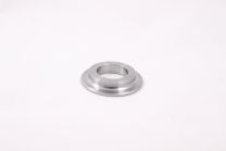 Stub axle bearing spacer