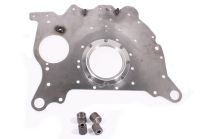 Engine adaptor plate with seal housing